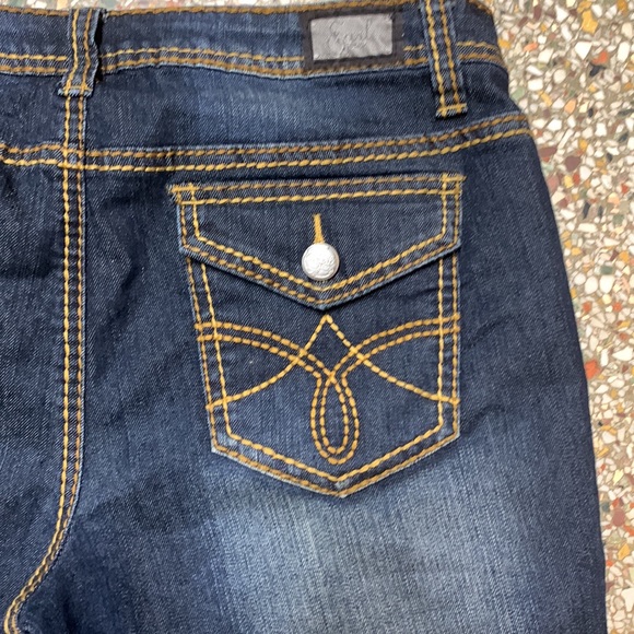 In great condition. Like new no tag - Picture 3 of 6